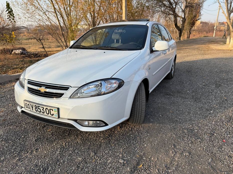 Gentra 3 pozisya avtomat sotiladi