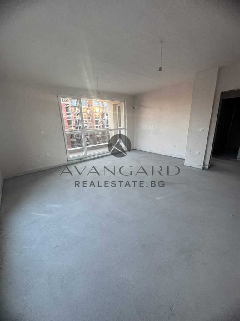Продава се Тристаен апартамент в Пловдив, Южен - 106 кв.м за 1229 €/кв.м - Снимка #1