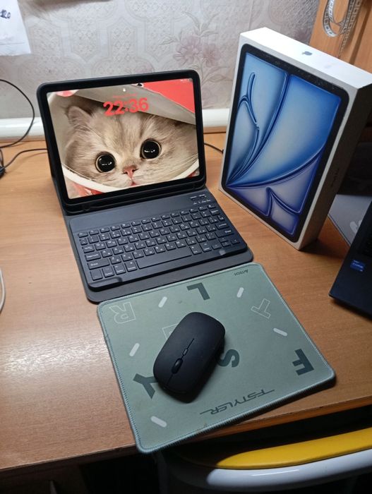 Планшет Apple iPad Air 11 M2