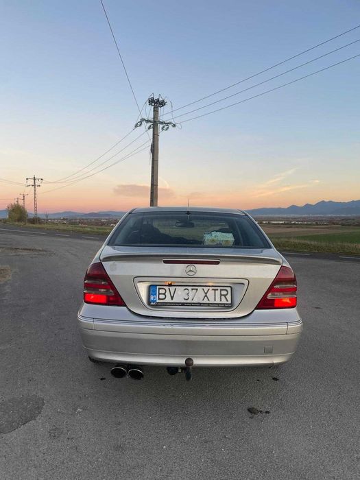 Mercedes c class w203 c200 cdi 2.2 diesel