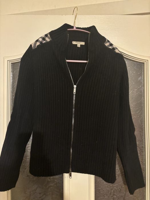 Burberry жилетка вълна