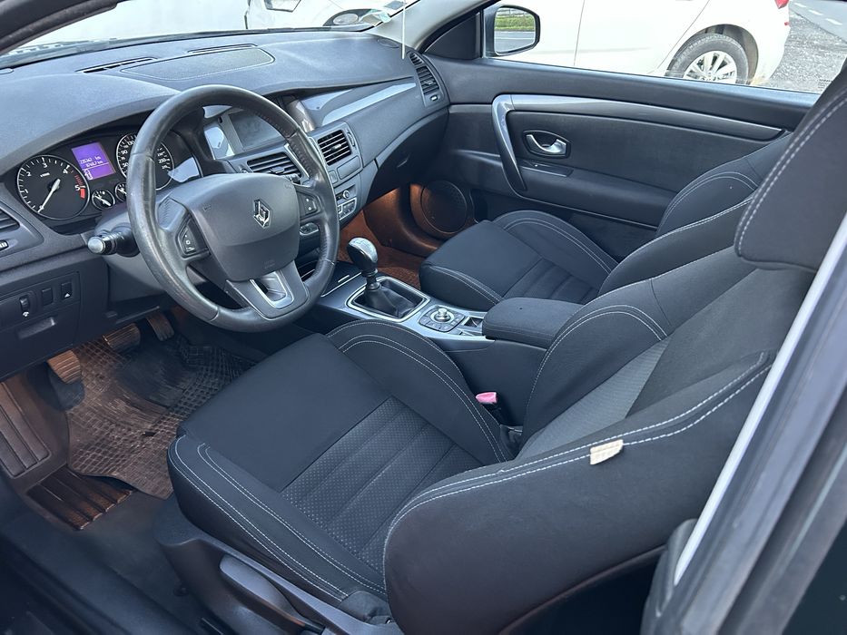 Renault Laguna Coupe
