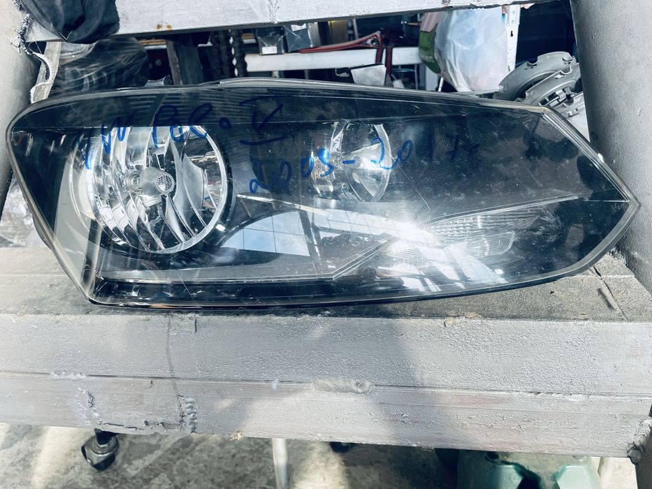 Фар VW Polo 5 2009-17