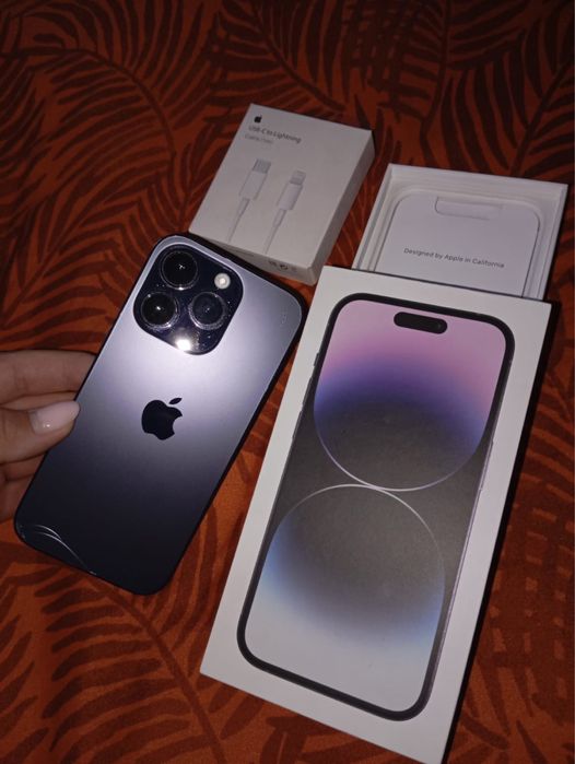 Айфон 14 pro б/у в хорошем состоянии