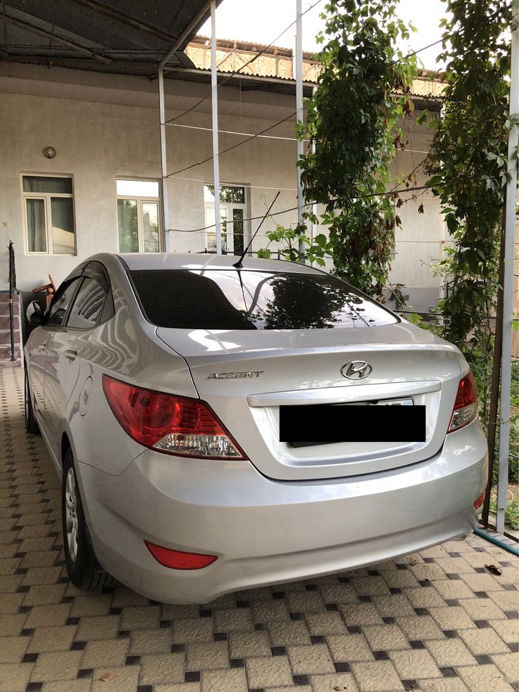 Hyundai Accent mexanika 2014