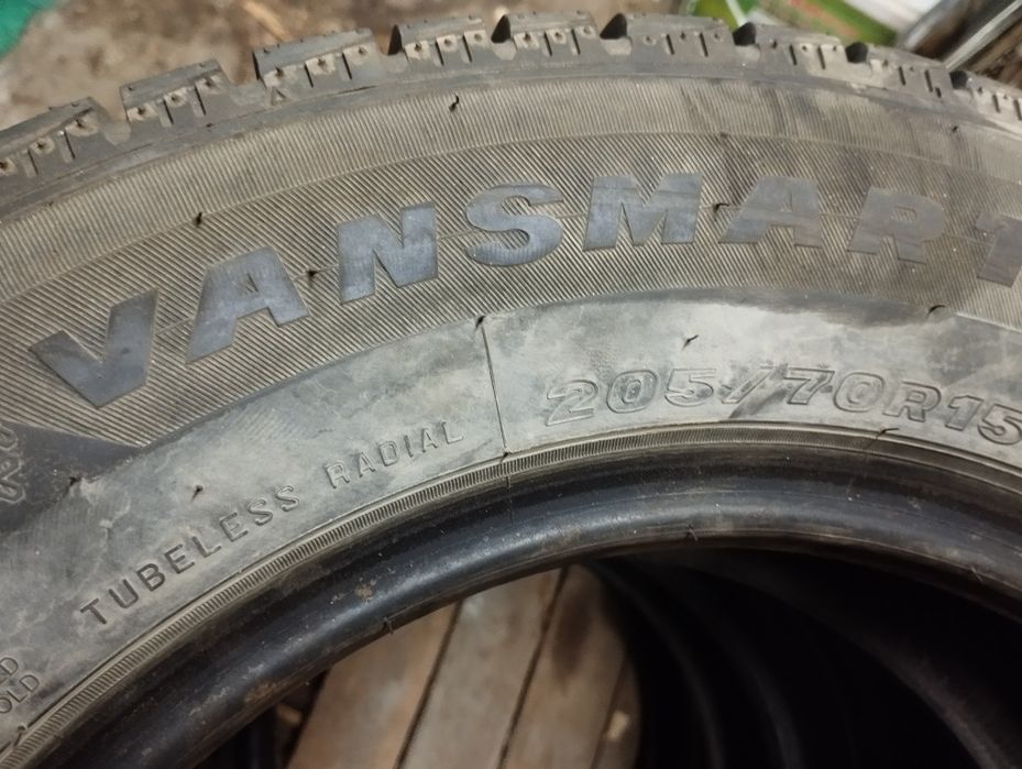 Чисто нови зимни гуми