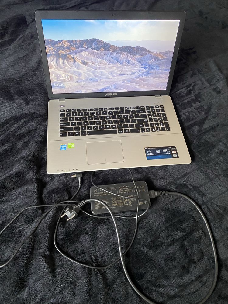 Laptop Asus X750J I7 17.3" Nvidia Geforce 740m