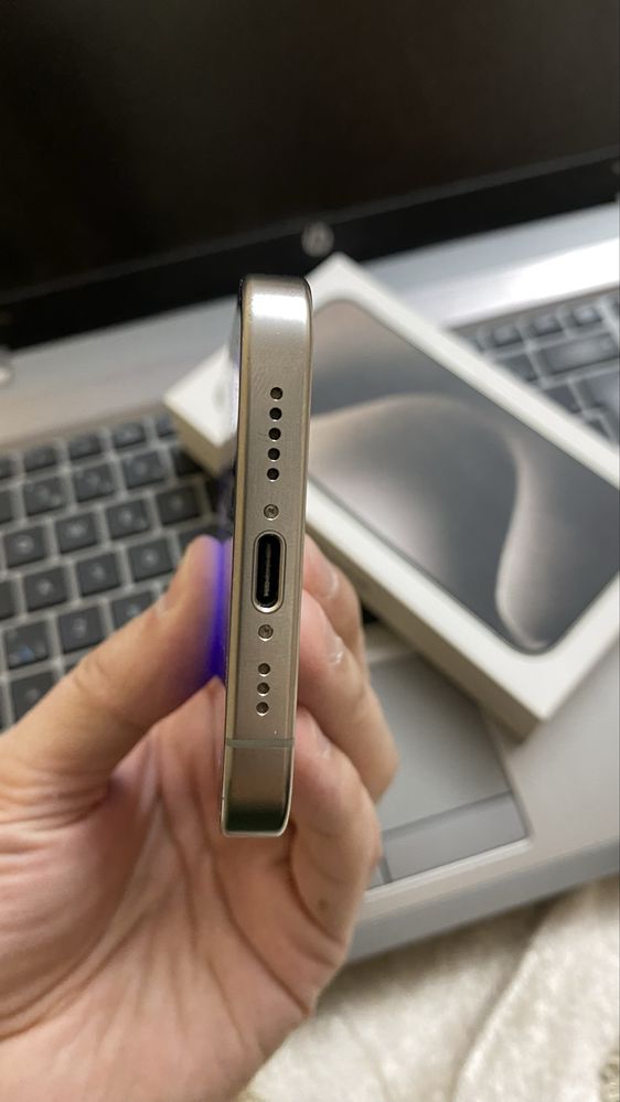 Apple iphone 15 pro