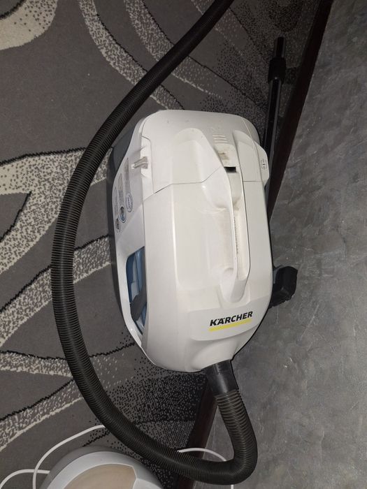 Продам пылисосы разные