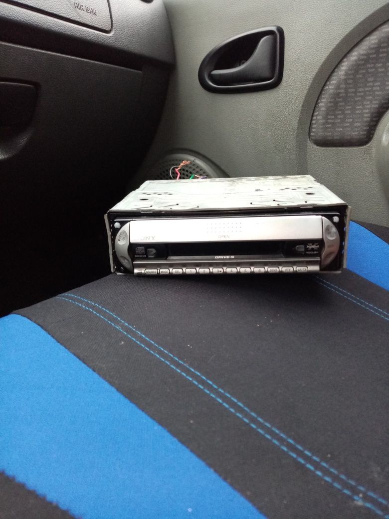 Casetofon auto Sony Xploud mp 3