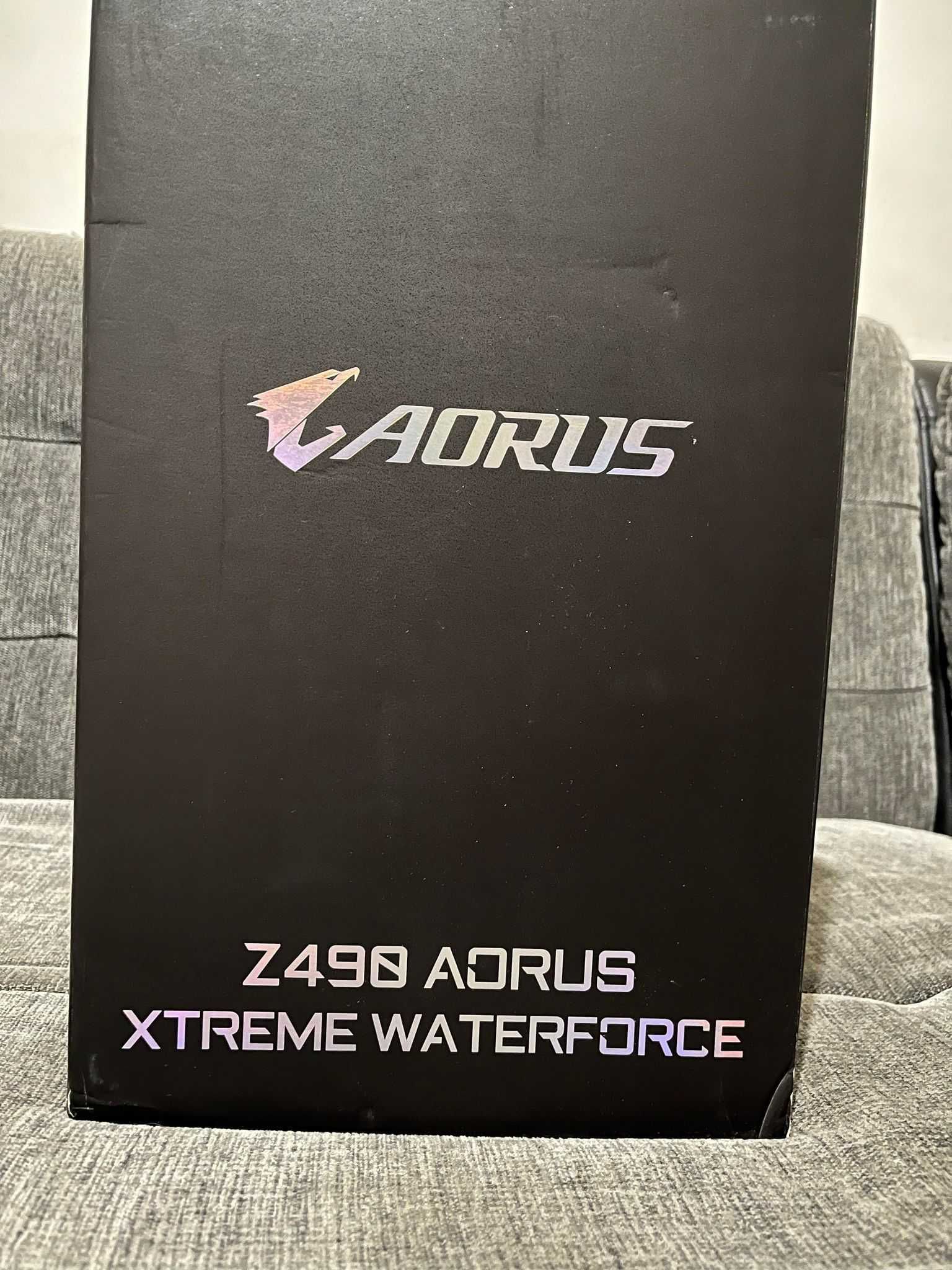 Placa Baza AORUS Z490 Xtreme Waterforce (racire apa CPU/VRM/PCH) WIFI6