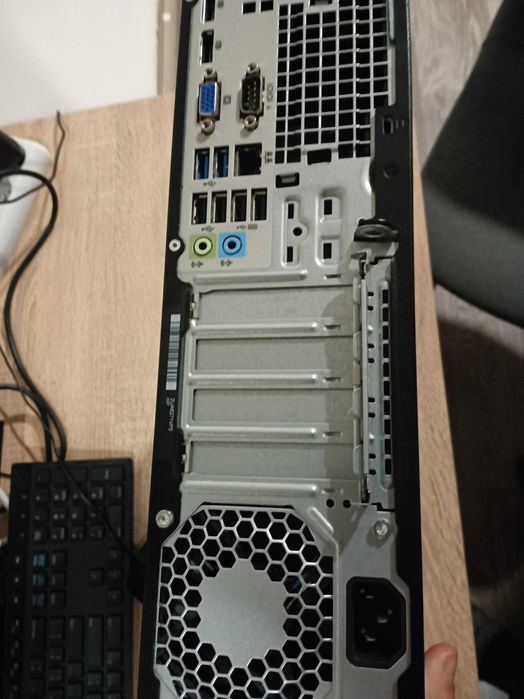 Офис компютър HP EliteDesk – пълен комплект за офис и вкъщи