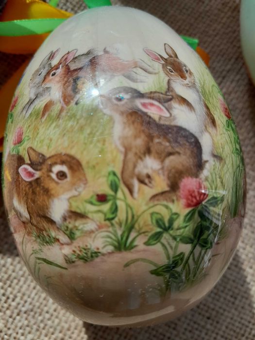 4 Oua decorative de Paste,foarte aspectoase,dimensiune 10cm