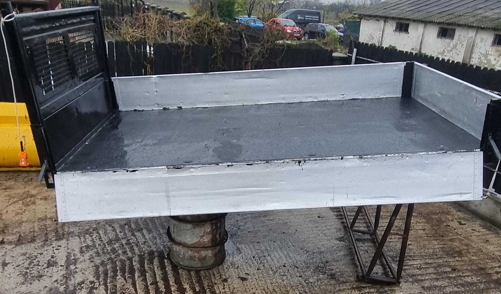 Bena basculabila Sprinter/Ford, originală  Scattolini