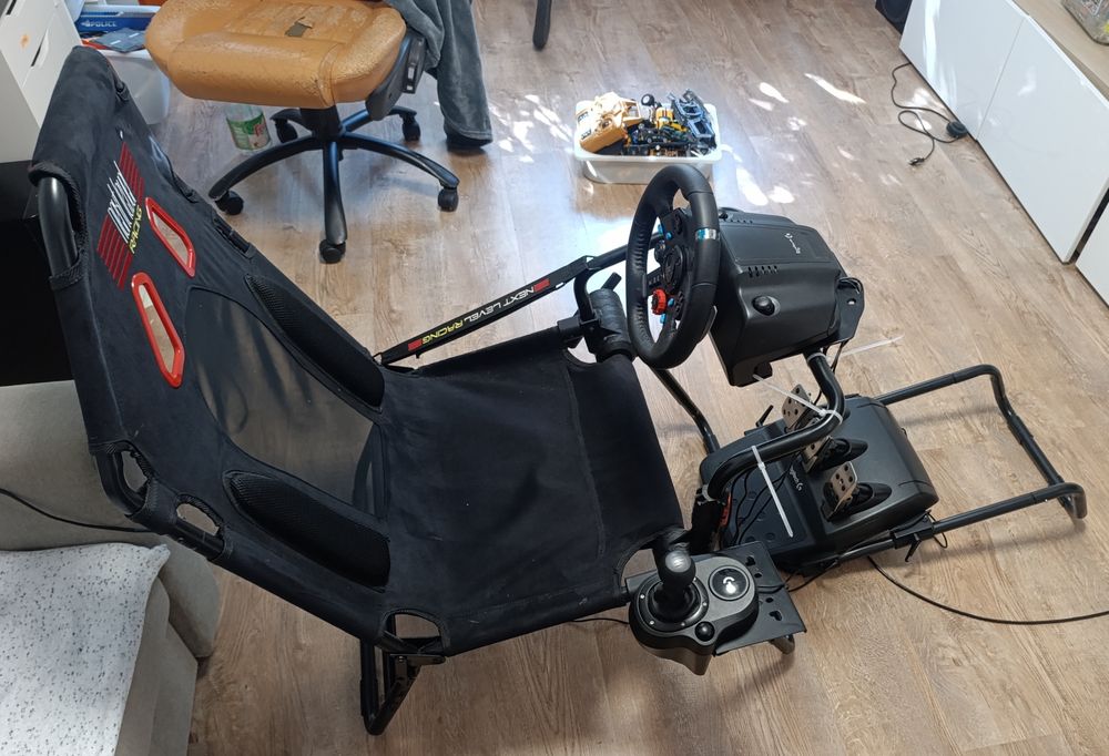 Scaun simulator auto racing seat volan + pedale + schimbător