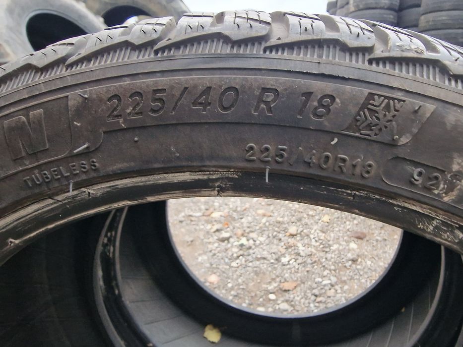 Anvelope 225/40R18 marca Michelin, M+S, DOT 2019 ,7 mm