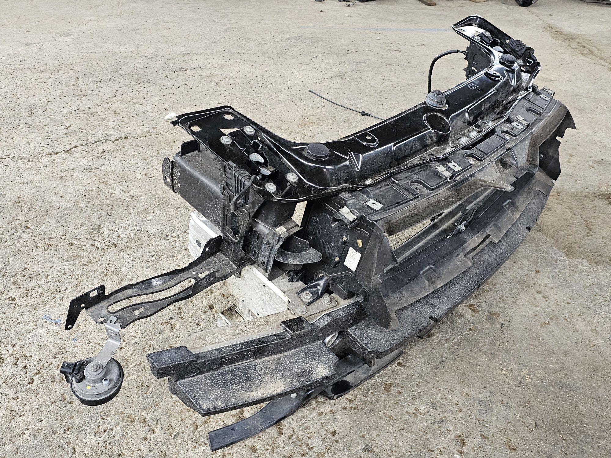 Маска бмв ф30 ф31 ф32 очиларка bmw f30 f31 f32 maska