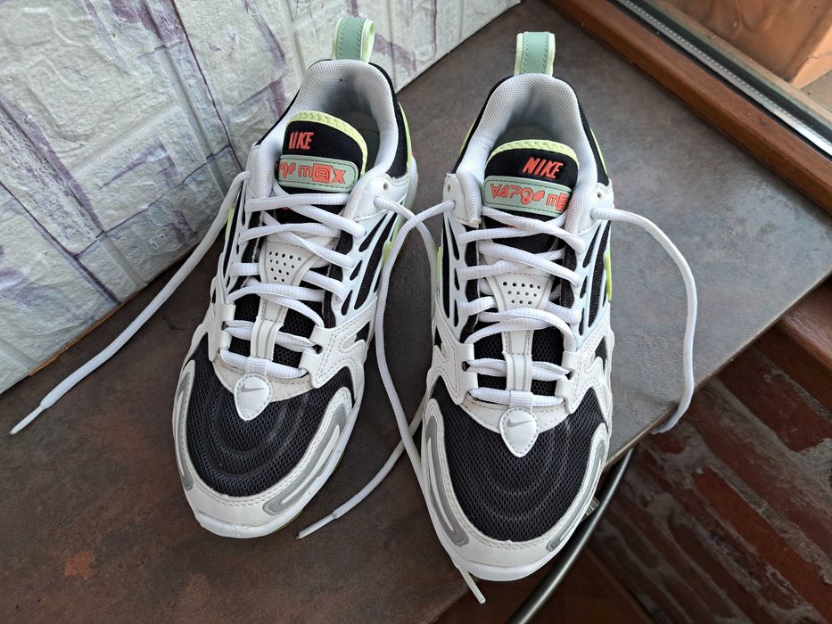 дамски маратонки.обувки,кецове,Nike air vapormax,ном38,,найк