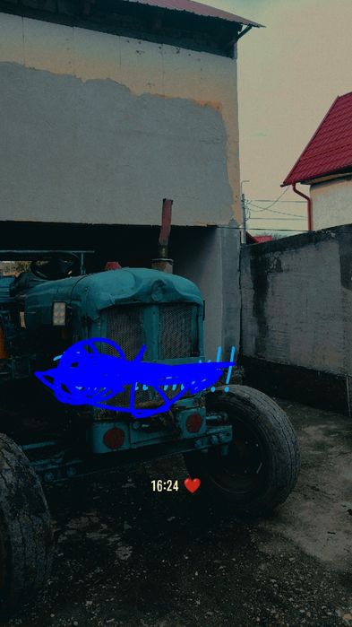 Vând tractor fordson