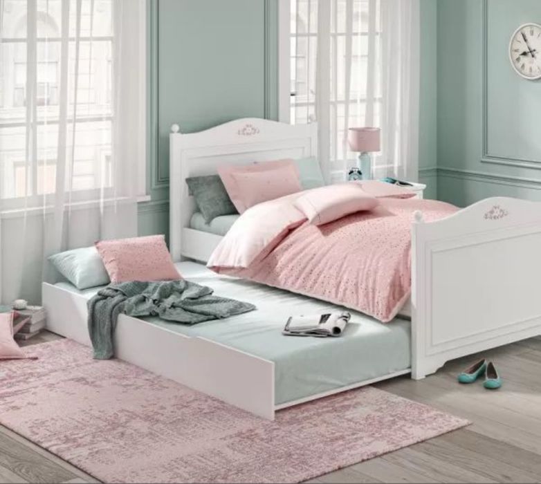 Детский гарнитур