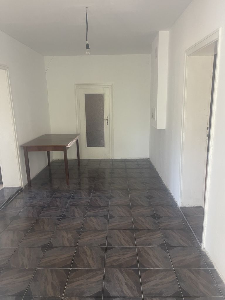Продава се Къща в с. Горски извор, Област Хасково - 1000 кв.м за 51 €/кв.м - Снимка #5