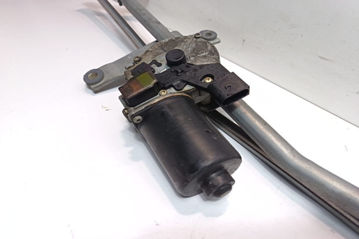 Ansamblu stergator fata Mercedes-Benz Vito W639