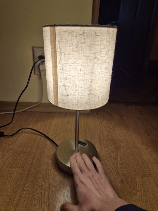 Lampa de veghe pentru dormitor