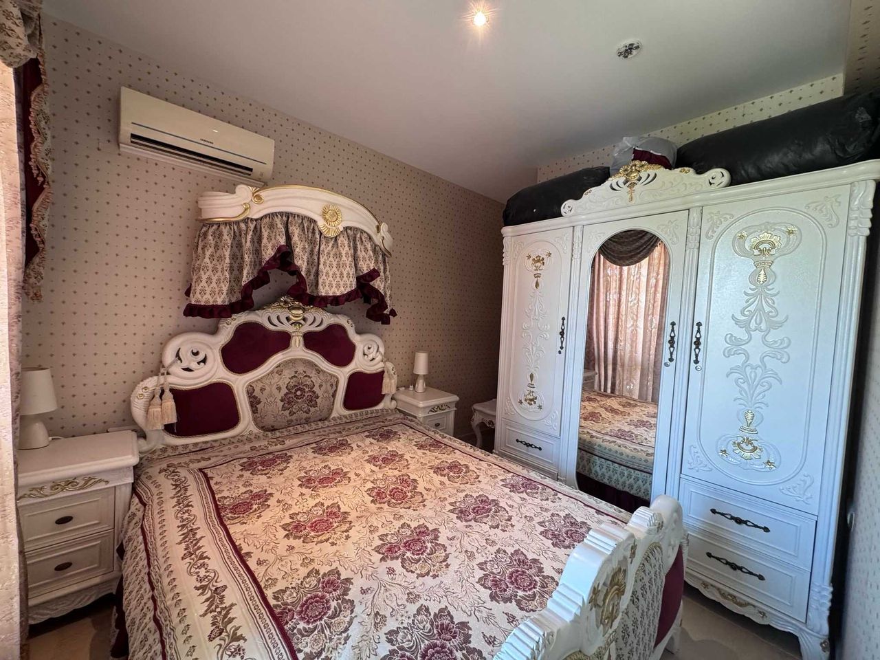 Продава се Двустаен апартамент в к.к. Елените - 52 кв.м за 1212 €/кв.м - Снимка #4
