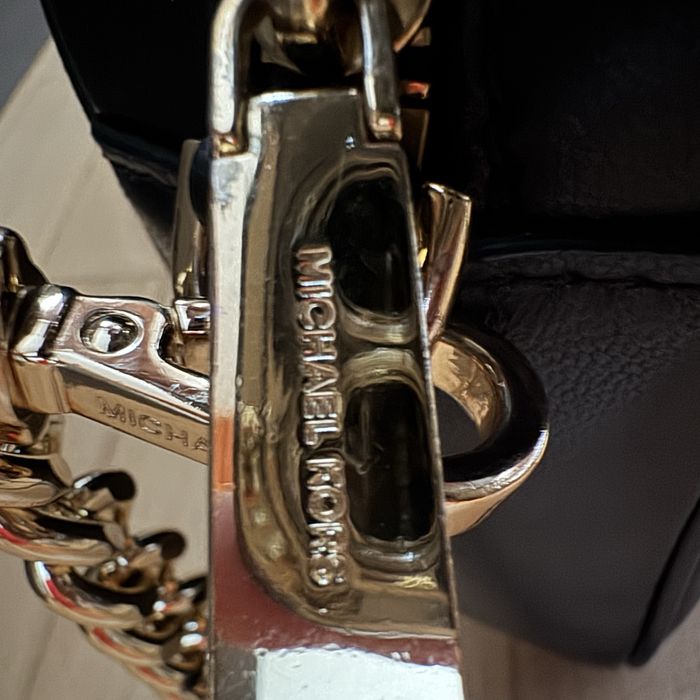 Дамска чанта - Furla, Michael Kors, Sorena