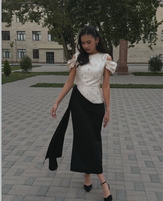 Платье Malli в аренду