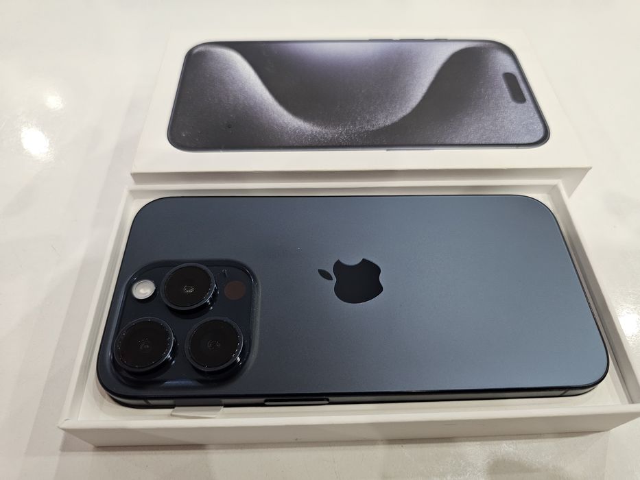 Iphone 15 pro 128gb blue