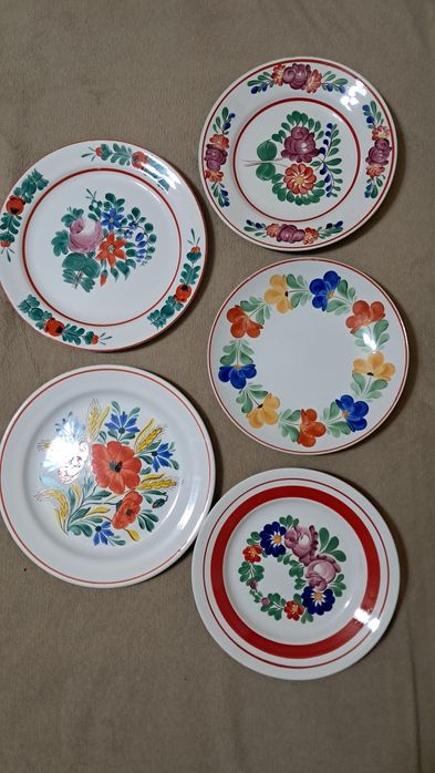 5farfurii vechi din portelan , traditionale unguresti de perete
