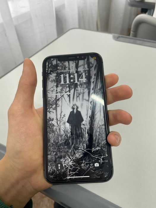 Обмен телефон 11 айфон 128гб 79 акб