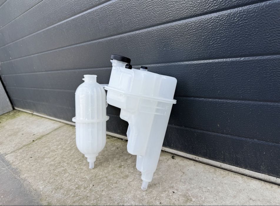 Vas expansiune toyota hilux 2006-2023