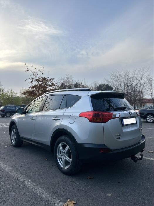 TOYOTA Rav 4 — 4x4