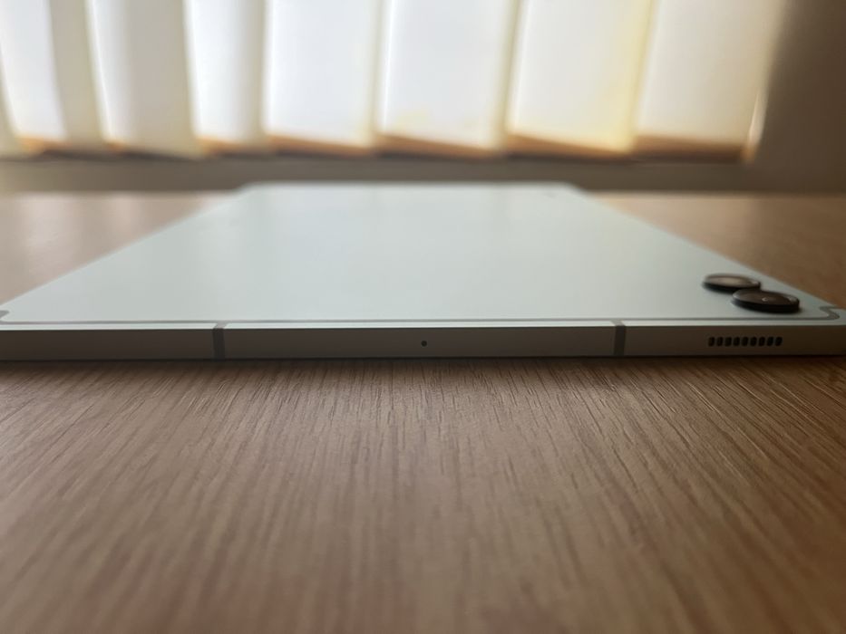 Samsung Galaxy Tab S9 FE 128GB 5G, stare foarte bună , aproape nouă