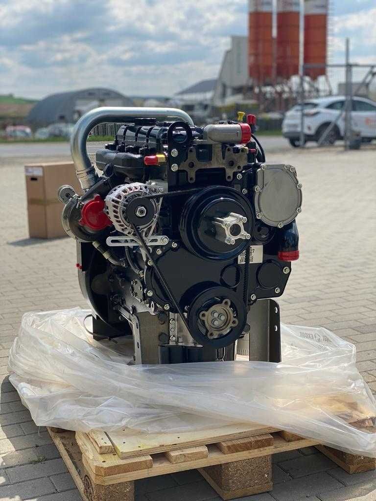 Motor PERKINS NL 38898 1104D-44T pentru TAF, nou cu Garantie, Original