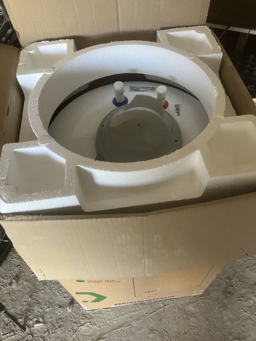 Бойлер Теси 80 литра