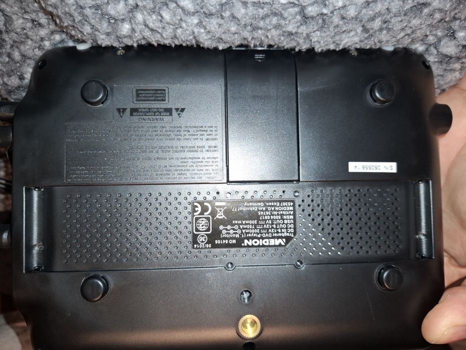 DVD auto Medion MD 84106