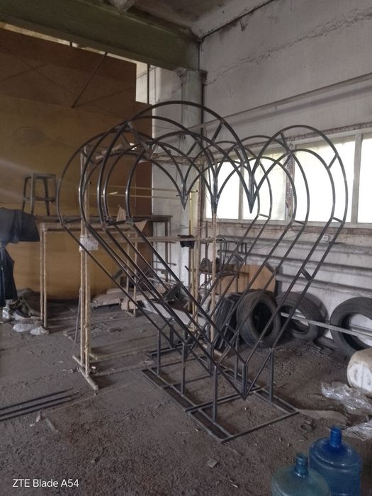 Стол.консоль.баннера.цены разные в зависимости от сложности
