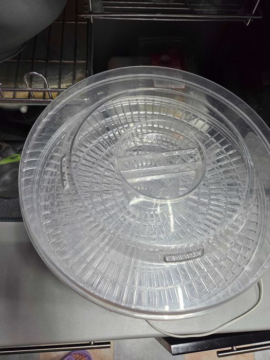 Уред за сушене на плодове