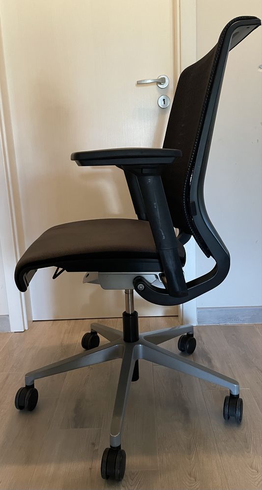 Steelcase Think