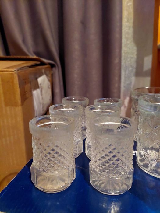 Продавам всякакъв вид чаши