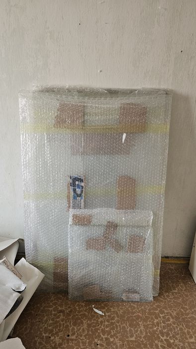 Отдам стекла самовывоз