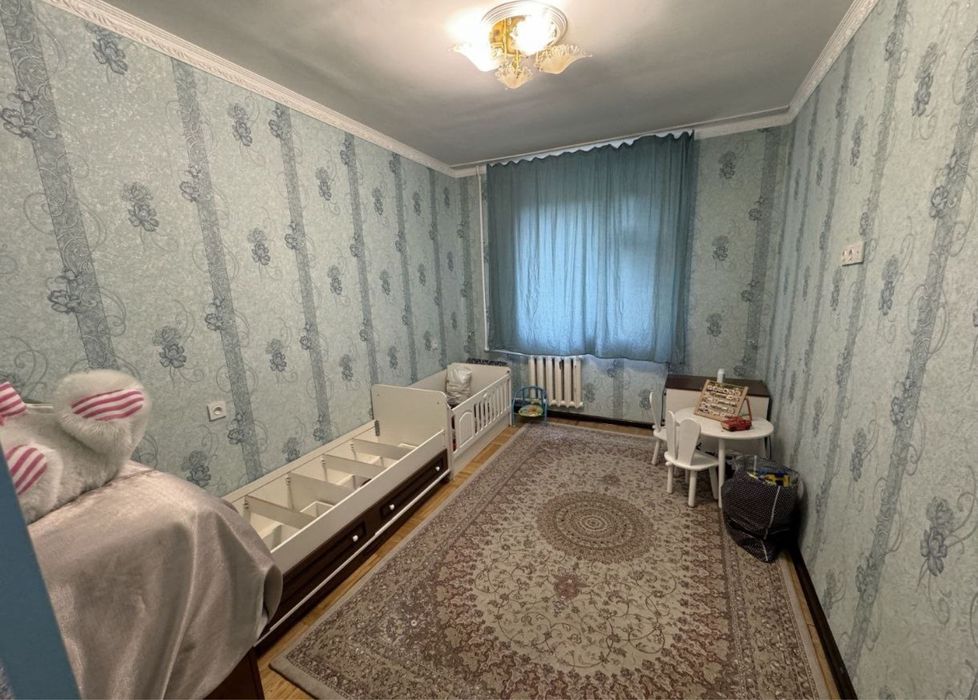 Сдается 4 ком Лабзак Ц 13