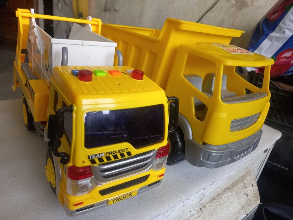 Детские машины в хорошем состоянии