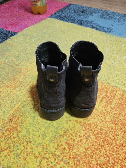 Ghete drăguțe mar 37