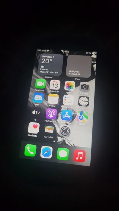 Vand urgent Iphone SE din 2020