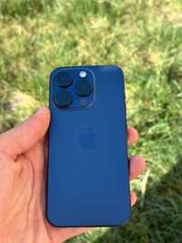 Iphone 15 pro blue