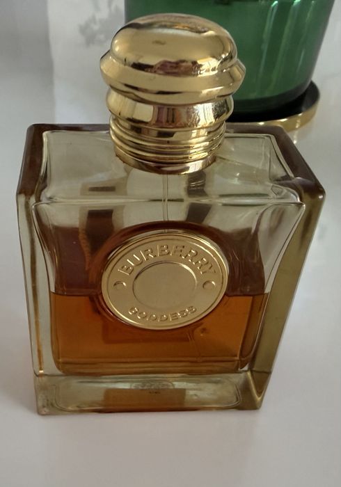 EDP Burberry Goddess, Roberto Cavalii Serpiente si Amo Ferragamo